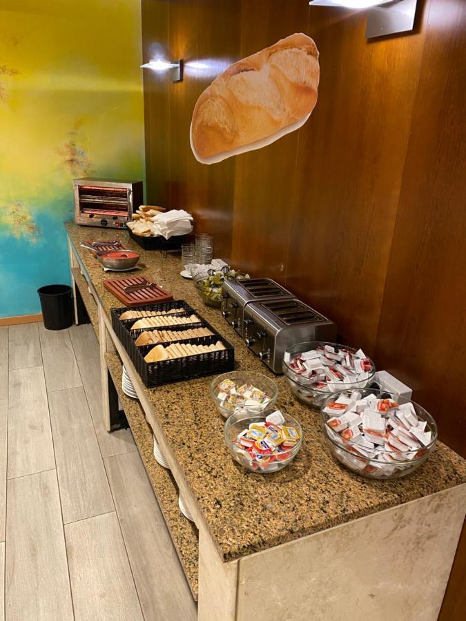 Spa Hotel Ciudad De テルエル エクステリア 写真